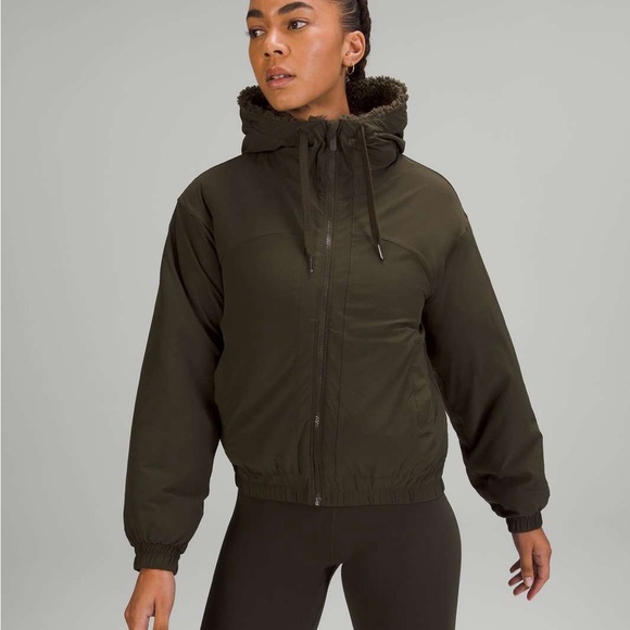 Lululemon Athletica Reversible Dark Green Puffer Jacket - Picture 1 of 14